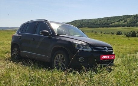 Volkswagen Tiguan I, 2012 год, 2 300 000 рублей, 2 фотография