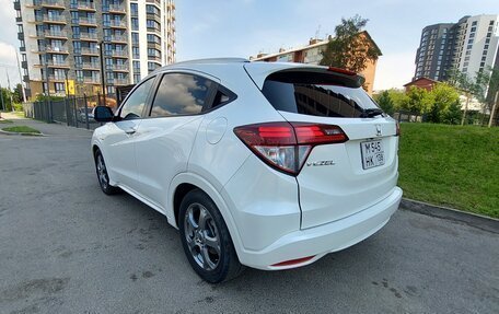 Honda Vezel, 2013 год, 1 500 000 рублей, 7 фотография