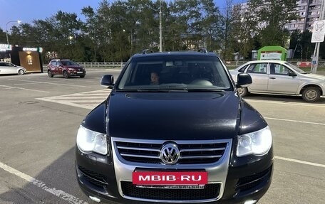 Volkswagen Touareg III, 2008 год, 1 500 000 рублей, 2 фотография