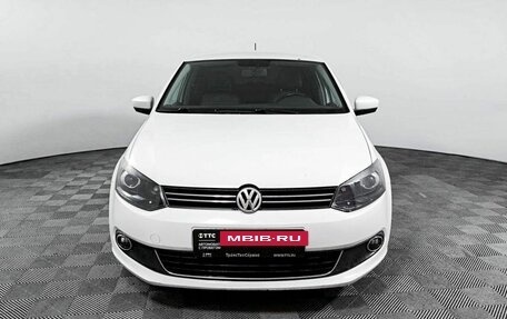 Volkswagen Polo VI (EU Market), 2015 год, 1 070 000 рублей, 2 фотография