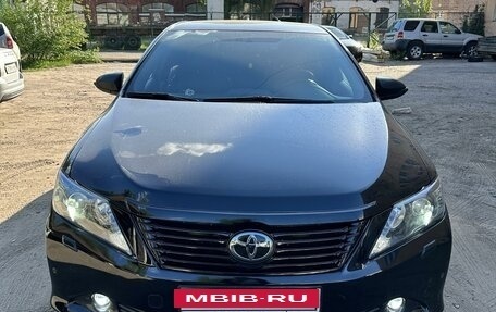 Toyota Camry, 2013 год, 1 780 000 рублей, 2 фотография