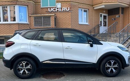 Renault Kaptur I рестайлинг, 2018 год, 1 500 000 рублей, 2 фотография