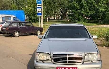 Mercedes-Benz S-Класс, 1998 год, 720 000 рублей, 2 фотография