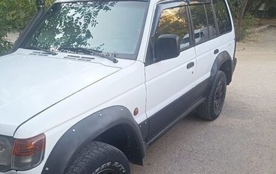 Mitsubishi Pajero III рестайлинг, 1992 год, 900 000 рублей, 1 фотография