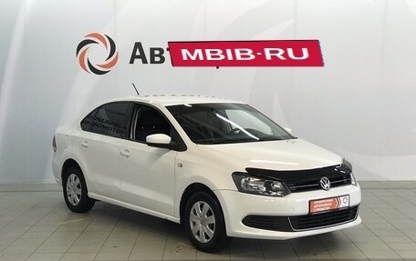 Volkswagen Polo VI (EU Market), 2013 год, 589 000 рублей, 2 фотография