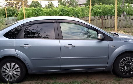 Ford Focus II рестайлинг, 2006 год, 530 000 рублей, 2 фотография