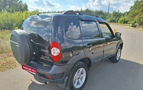 Chevrolet Niva I рестайлинг, 2012 год, 619 000 рублей, 3 фотография