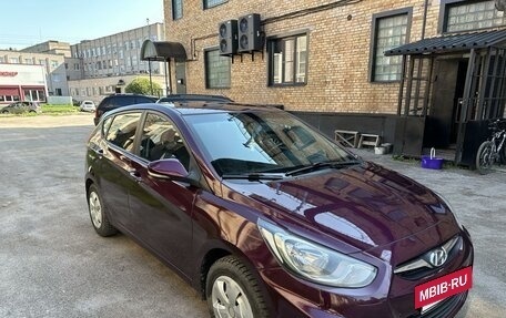 Hyundai Solaris II рестайлинг, 2012 год, 750 000 рублей, 2 фотография