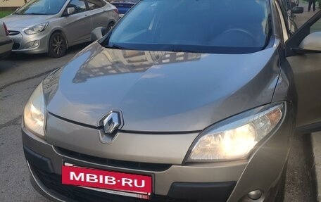 Renault Megane III, 2011 год, 849 000 рублей, 4 фотография