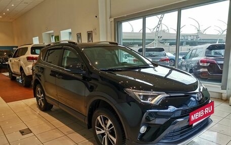 Toyota RAV4, 2018 год, 2 973 000 рублей, 3 фотография