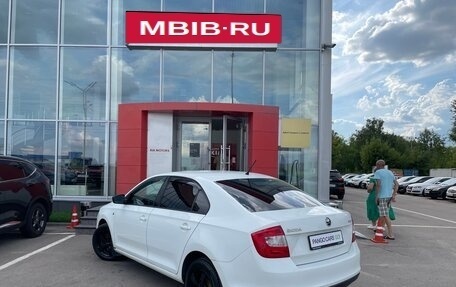 Skoda Rapid I, 2015 год, 857 000 рублей, 6 фотография