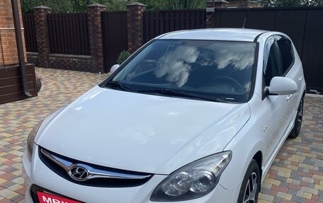 Hyundai i30 I, 2010 год, 850 000 рублей, 1 фотография