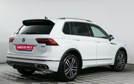 Volkswagen Tiguan II, 2020 год, 4 698 000 рублей, 4 фотография