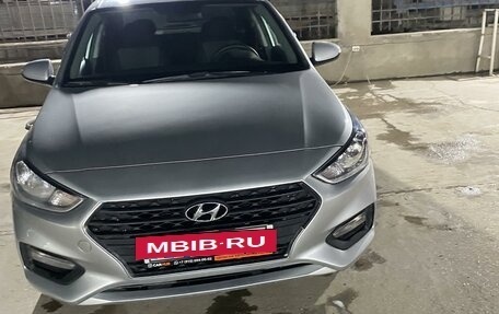 Hyundai Solaris II рестайлинг, 2019 год, 1 080 000 рублей, 1 фотография