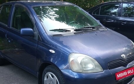 Toyota Yaris I рестайлинг, 1999 год, 200 000 рублей, 2 фотография