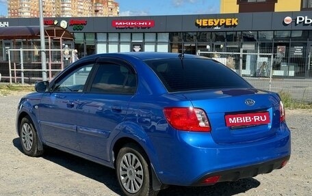 KIA Rio II, 2010 год, 670 000 рублей, 2 фотография