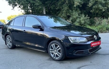 Volkswagen Jetta VI, 2011 год, 800 000 рублей, 5 фотография