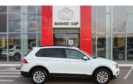 Volkswagen Tiguan II, 2017 год, 2 370 000 рублей, 4 фотография