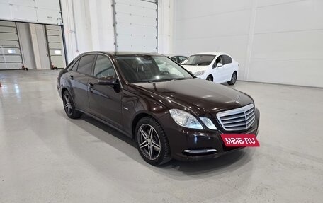 Mercedes-Benz E-Класс, 2012 год, 1 638 000 рублей, 2 фотография