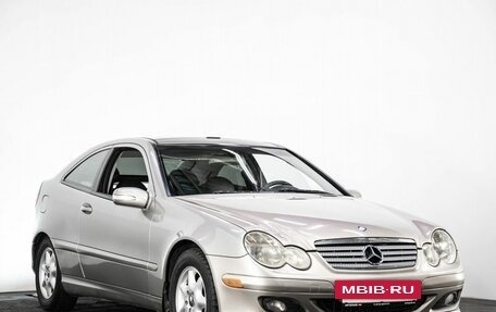 Mercedes-Benz C-Класс, 2004 год, 595 000 рублей, 3 фотография