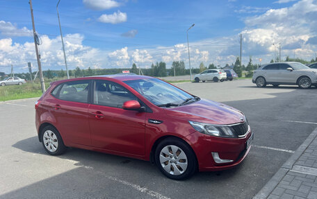 KIA Rio III рестайлинг, 2014 год, 900 000 рублей, 2 фотография