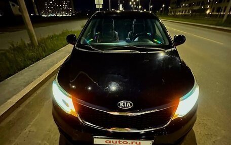 KIA Rio III рестайлинг, 2015 год, 950 000 рублей, 2 фотография