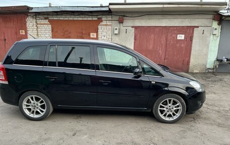 Opel Zafira B, 2009 год, 770 000 рублей, 2 фотография