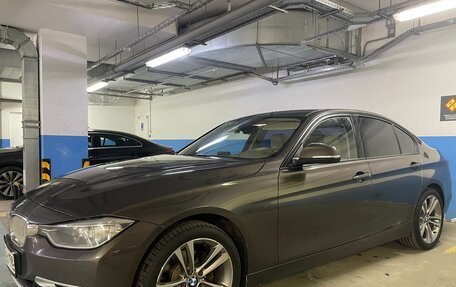 BMW 3 серия, 2012 год, 1 600 000 рублей, 3 фотография