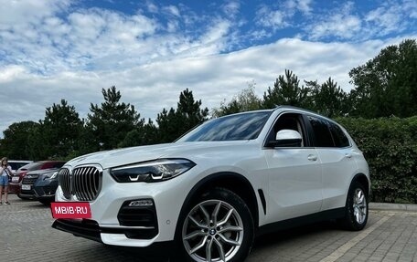 BMW X5, 2021 год, 7 500 000 рублей, 2 фотография