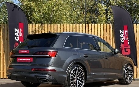 Audi Q7, 2024 год, 14 000 000 рублей, 4 фотография