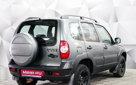 Chevrolet Niva I рестайлинг, 2018 год, 950 000 рублей, 5 фотография