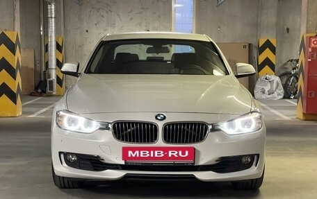 BMW 3 серия, 2013 год, 1 800 000 рублей, 4 фотография