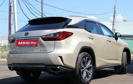 Lexus RX IV рестайлинг, 2017 год, 4 250 000 рублей, 3 фотография