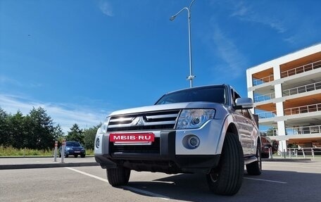 Mitsubishi Pajero IV, 2008 год, 1 720 000 рублей, 2 фотография