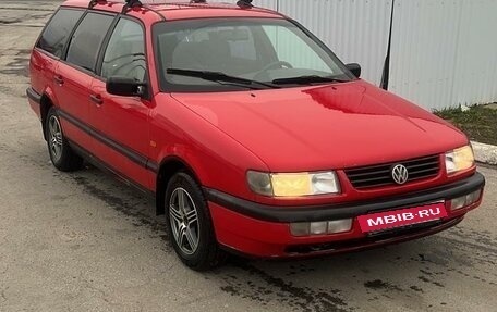 Volkswagen Passat B4, 1993 год, 245 000 рублей, 4 фотография