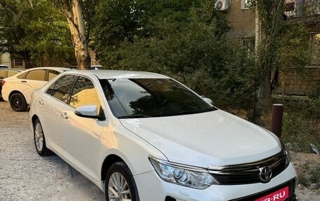 Toyota Camry, 2014 год, 2 400 000 рублей, 1 фотография