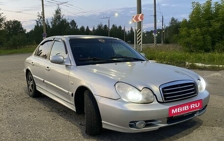 Hyundai Sonata IV рестайлинг, 2005 год, 350 000 рублей, 2 фотография