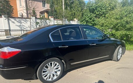 Hyundai Genesis I рестайлинг, 2010 год, 1 180 000 рублей, 2 фотография