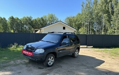 Chevrolet Niva I рестайлинг, 2009 год, 370 000 рублей, 2 фотография