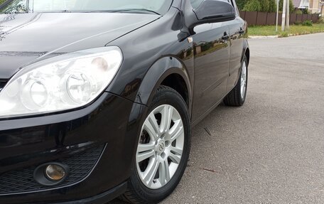 Opel Astra H, 2011 год, 765 000 рублей, 2 фотография