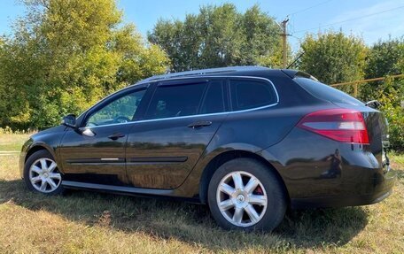 Renault Laguna III рестайлинг, 2010 год, 800 000 рублей, 3 фотография