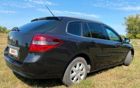 Renault Laguna III рестайлинг, 2010 год, 800 000 рублей, 4 фотография