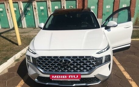 Hyundai Santa Fe IV, 2021 год, 3 950 000 рублей, 2 фотография