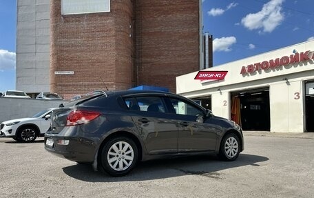 Chevrolet Cruze II, 2014 год, 950 000 рублей, 3 фотография