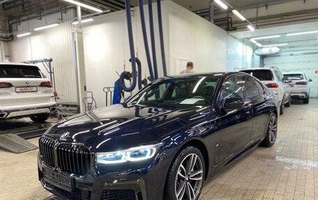 BMW 7 серия, 2021 год, 9 100 000 рублей, 3 фотография