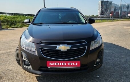 Chevrolet Cruze II, 2013 год, 990 000 рублей, 2 фотография