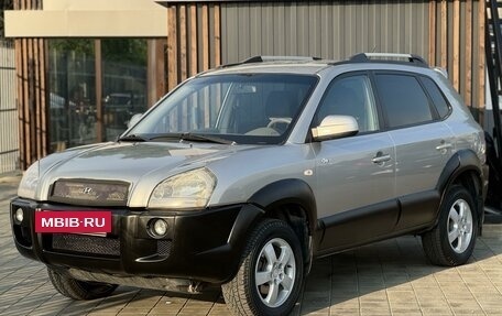 Hyundai Tucson III, 2006 год, 899 000 рублей, 2 фотография