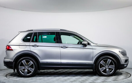 Volkswagen Tiguan II, 2017 год, 3 049 000 рублей, 4 фотография