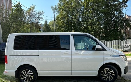 Volkswagen Caravelle T6 рестайлинг, 2020 год, 4 849 000 рублей, 3 фотография