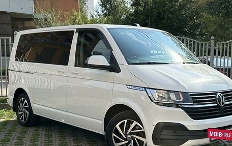 Volkswagen Caravelle T6 рестайлинг, 2020 год, 4 849 000 рублей, 2 фотография